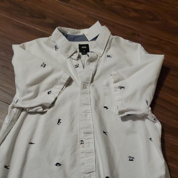 Vans White Casual Button Down Shirt with Nautical Print - Picture 4 of 6